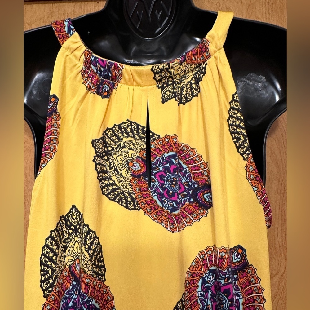Julie Miles yellow Paisley Halter style dress size medium - Picture 5 of 7